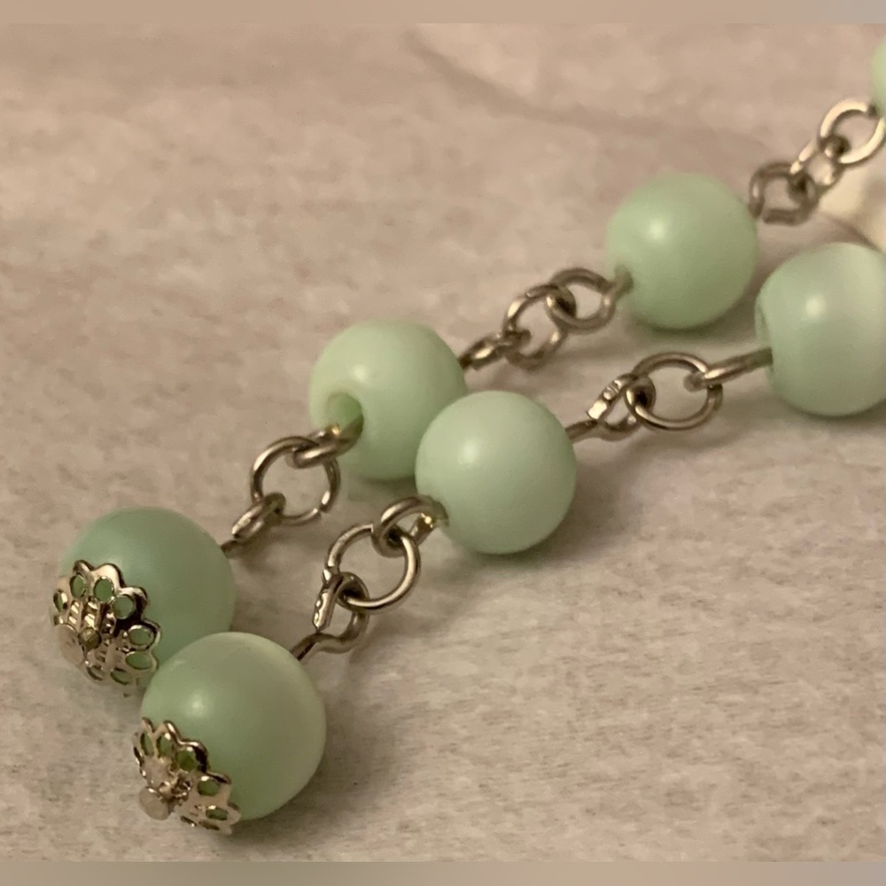 NEW Artisan Handcrafted Icy Green ‘Tigers Eye’ Chandelier Earrings Silver